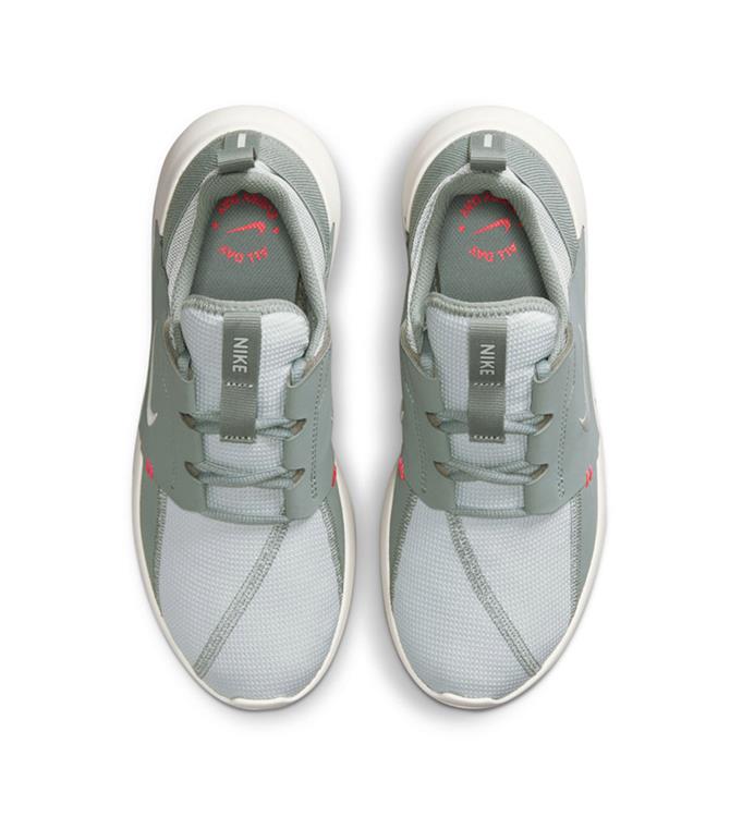 Nike Women Nike E-Series AD Sneakers
