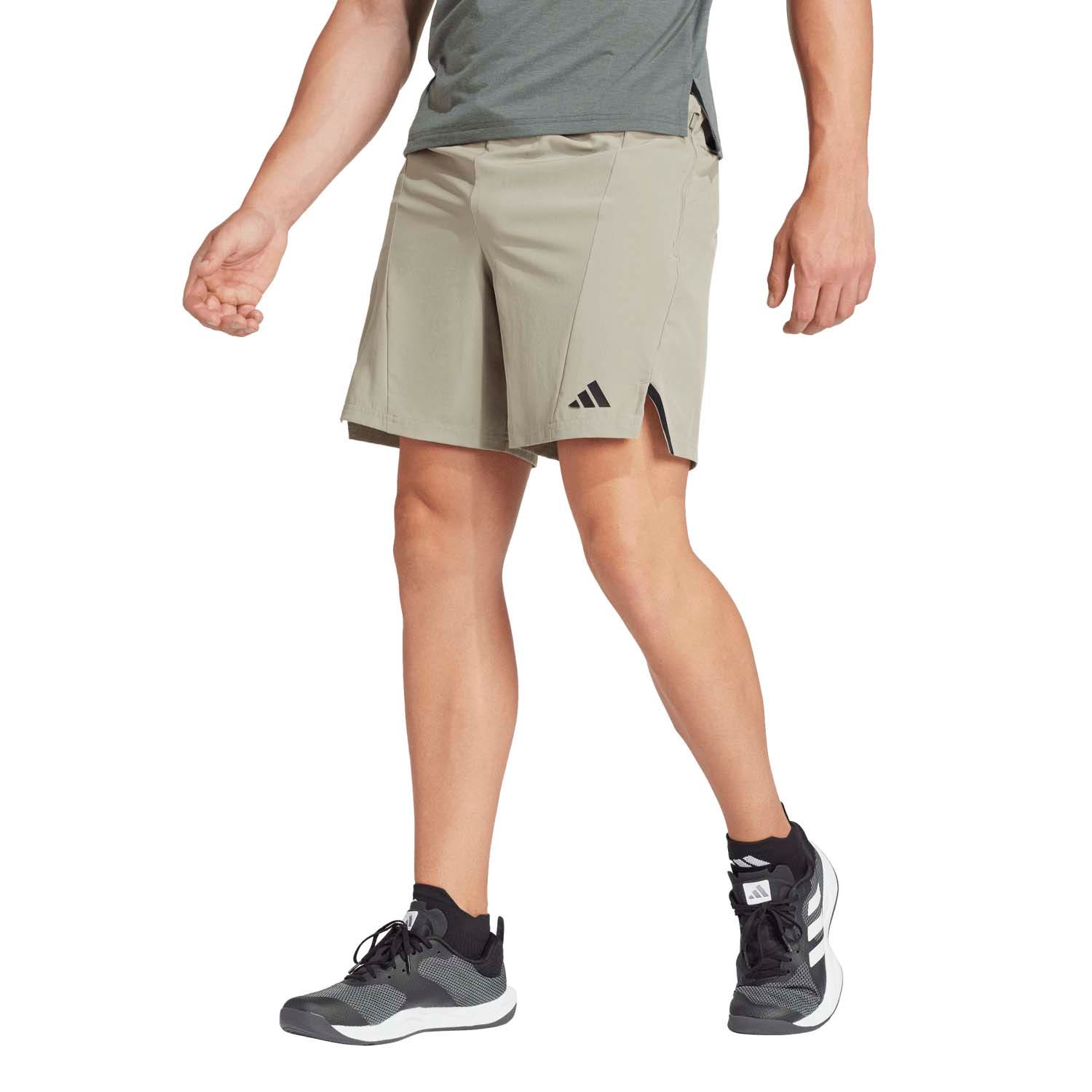 adidas  Designed for Training Short