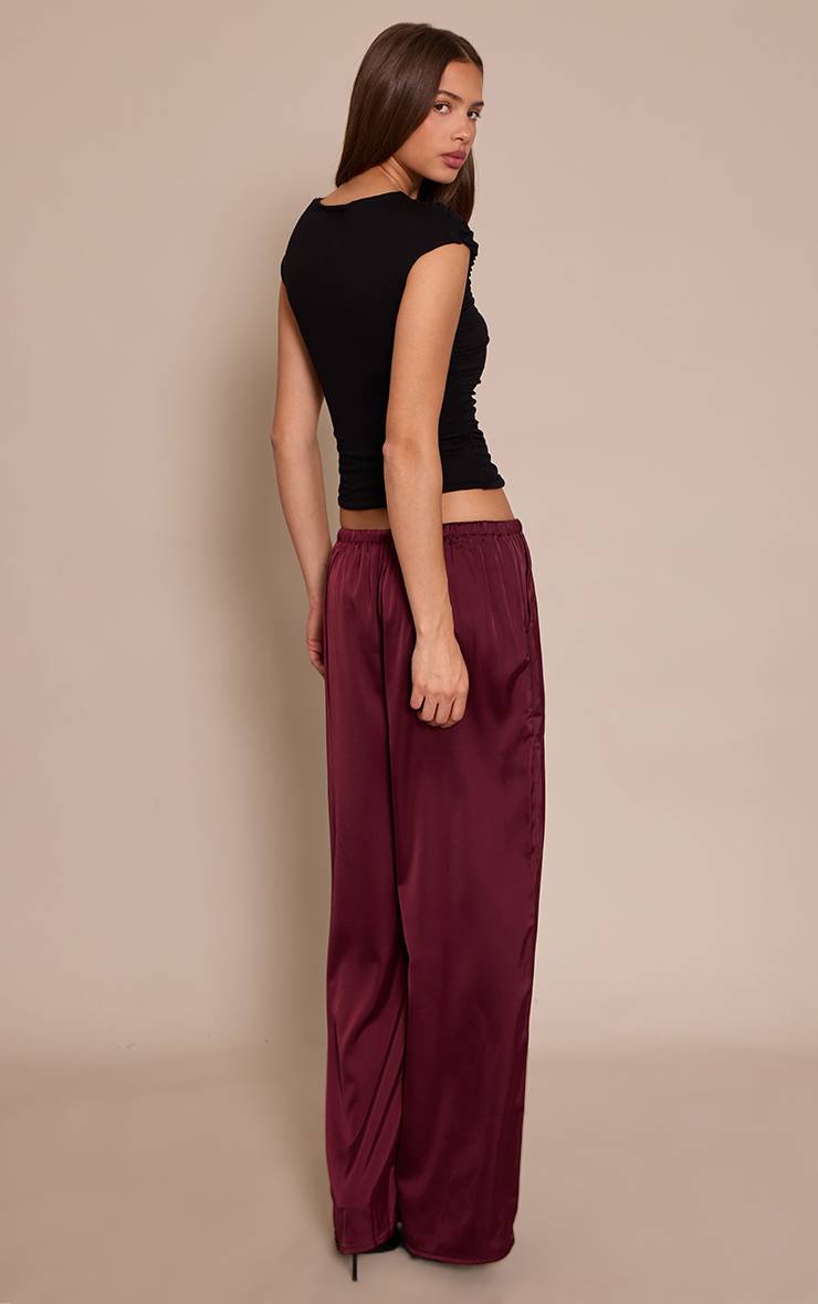 Rouge Bordeaux Pantalon Large Taille Basse En Satin Avec Cordon De Serrage