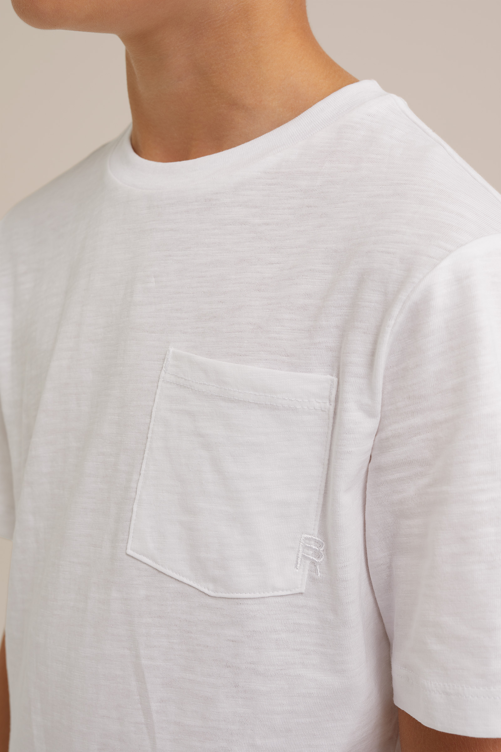 Jongens T-shirt met borstzak WE Fashion Wit