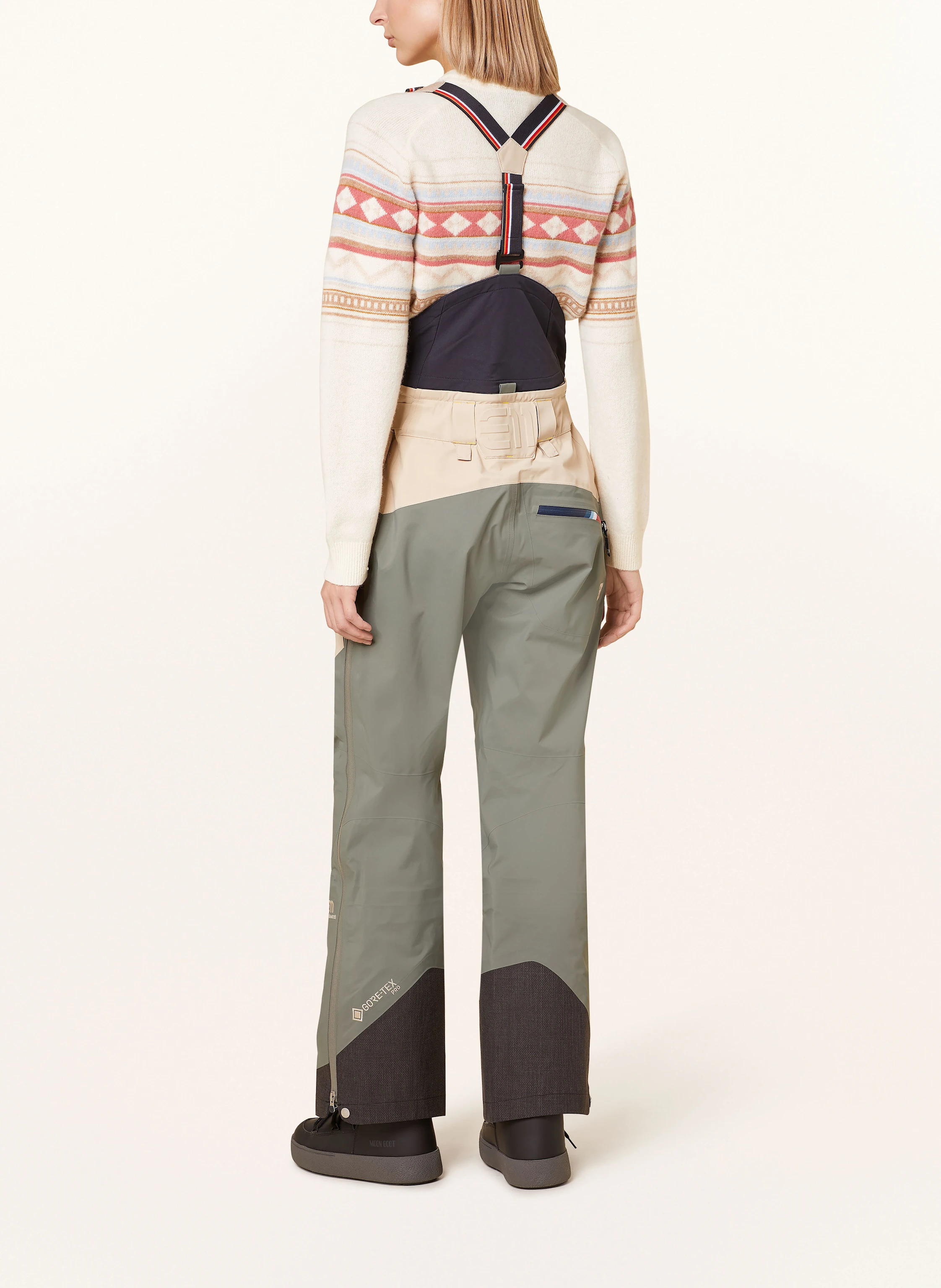 state of elevenate Pullover FIONNAY