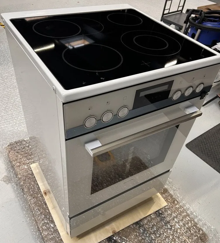 [OUTLET] - Siemens iQ500 HK9S5A220U - Komfur - fritstående - bredde: 60 cm - dybde: 60 cm - højde: 90 cm - med selv-rengøring - hvid