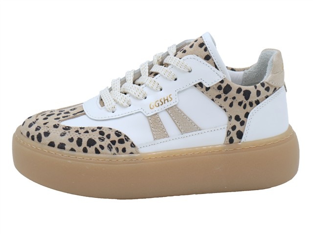 Giga Sneaker