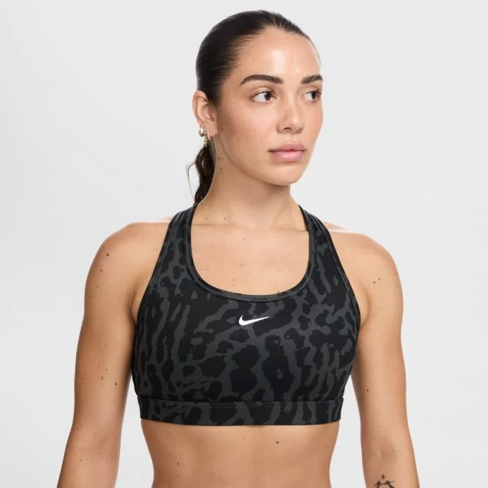 Nike Dame BH Swosh NVLT Dri-FIT Mid Support AOP Bra Sort