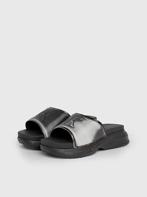 Pantufas com logotipo lenticular