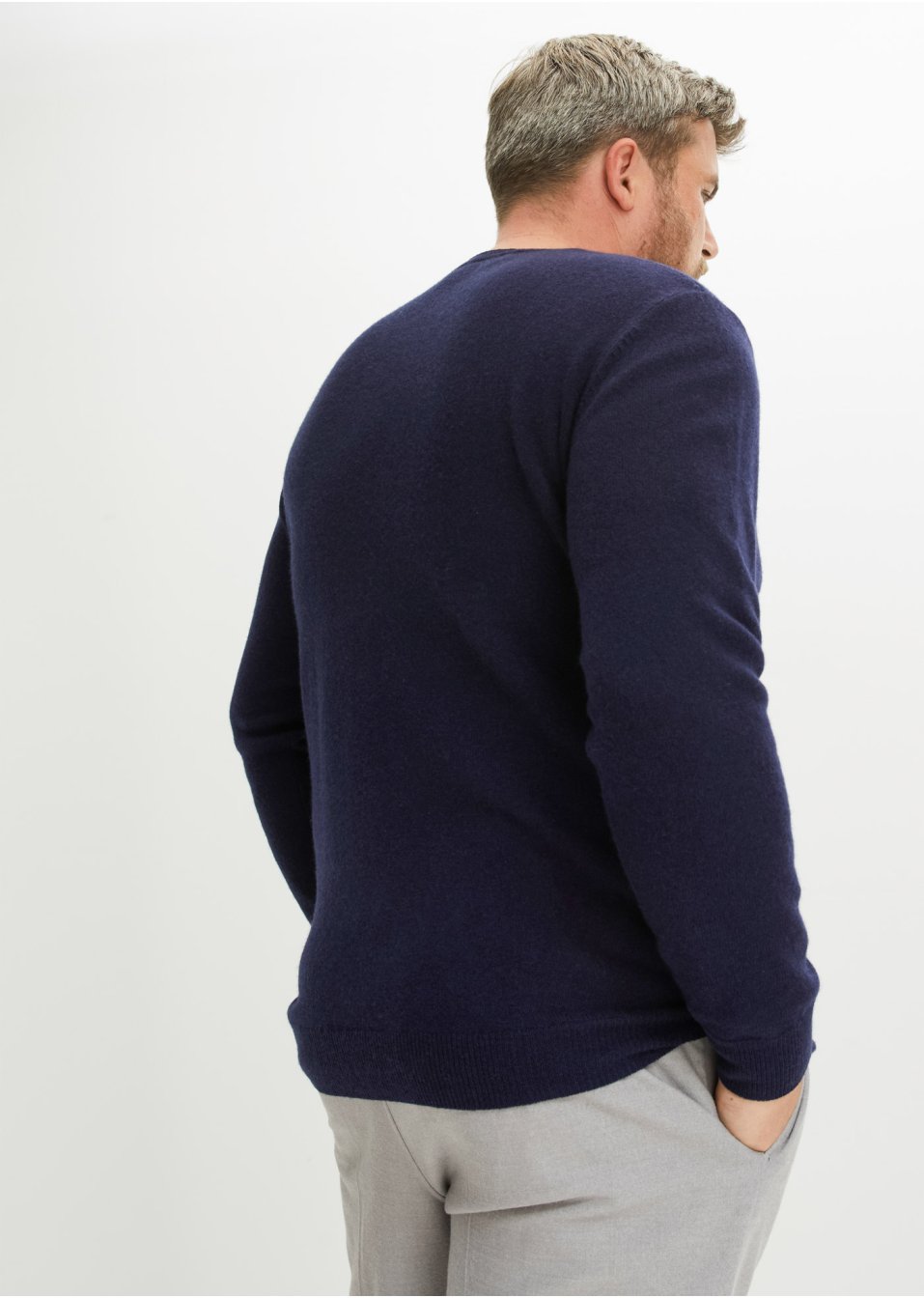 Pull en laine avec teneur en Good Cashmere Standard®, col rond