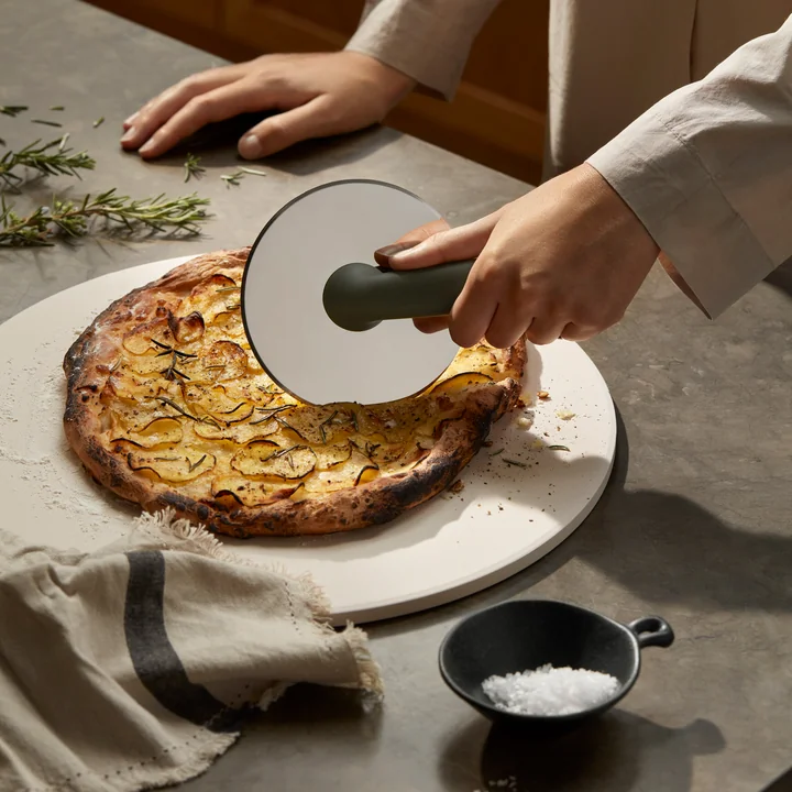 Eva Solo - Green Tools Pizzaschneider, grün