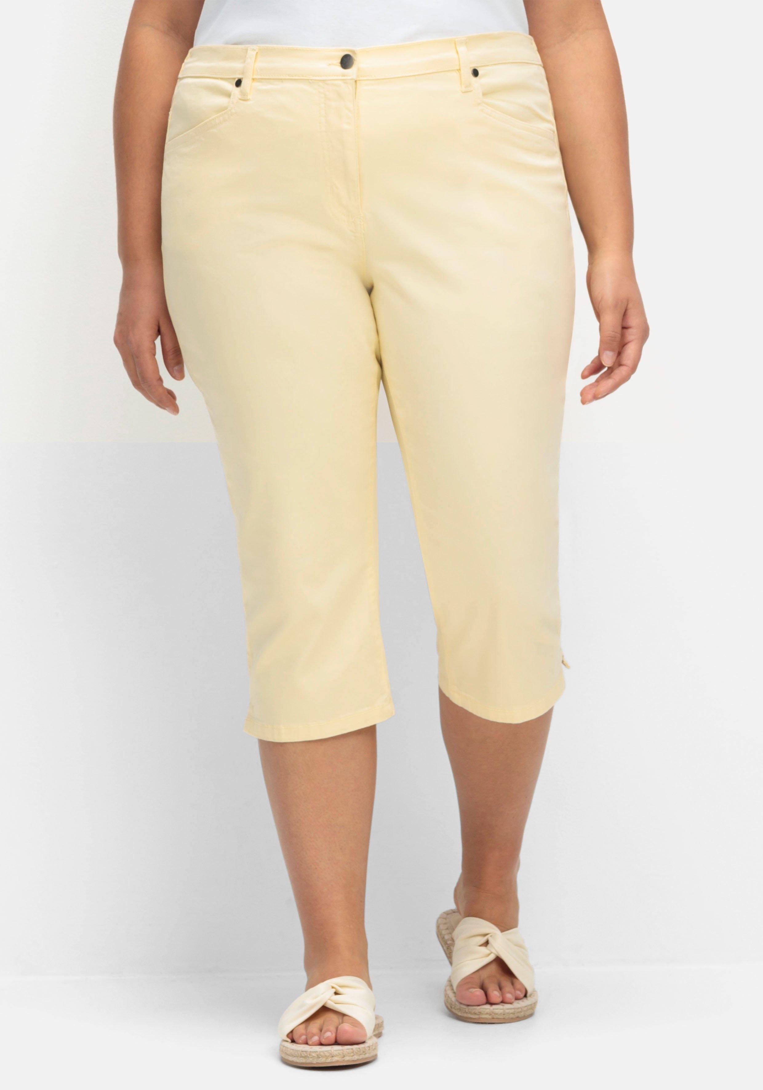 Caprijeans mit Teilgummibund und Glitzersteinen
