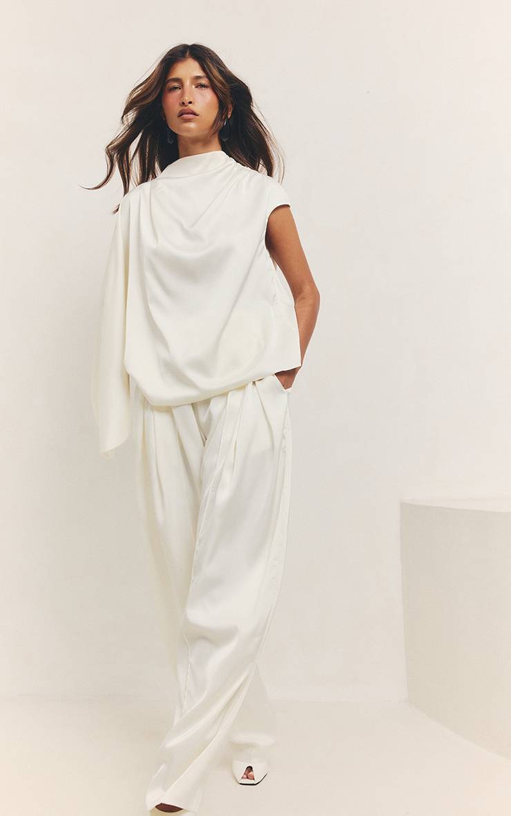 Crème Ensemble Coordonné Pantalon À Détails En Satin