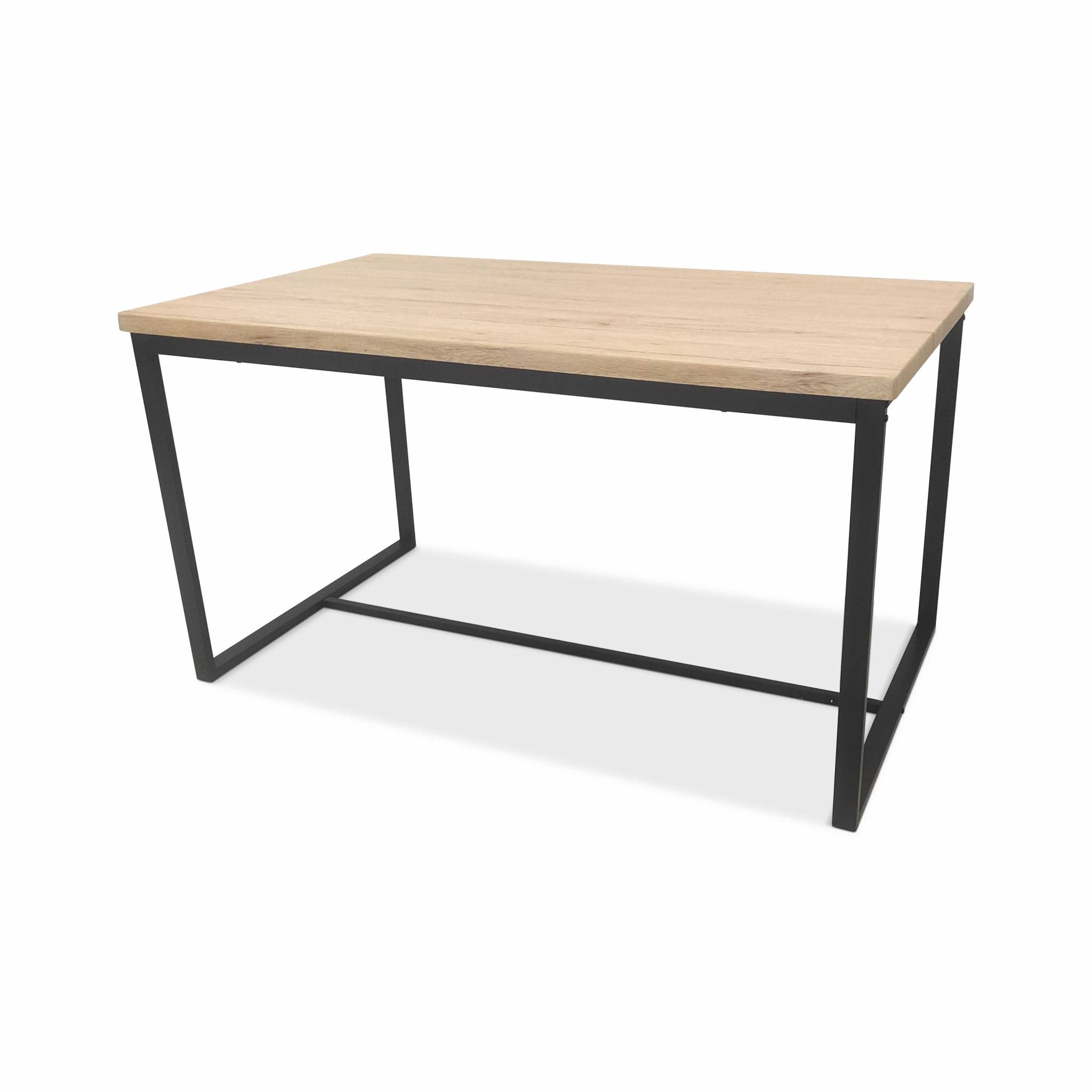 Set loft table rectangulaire en acier noir l140x l80 x h75cm. 2 bancs de l120x l35x h46cm. 4 places