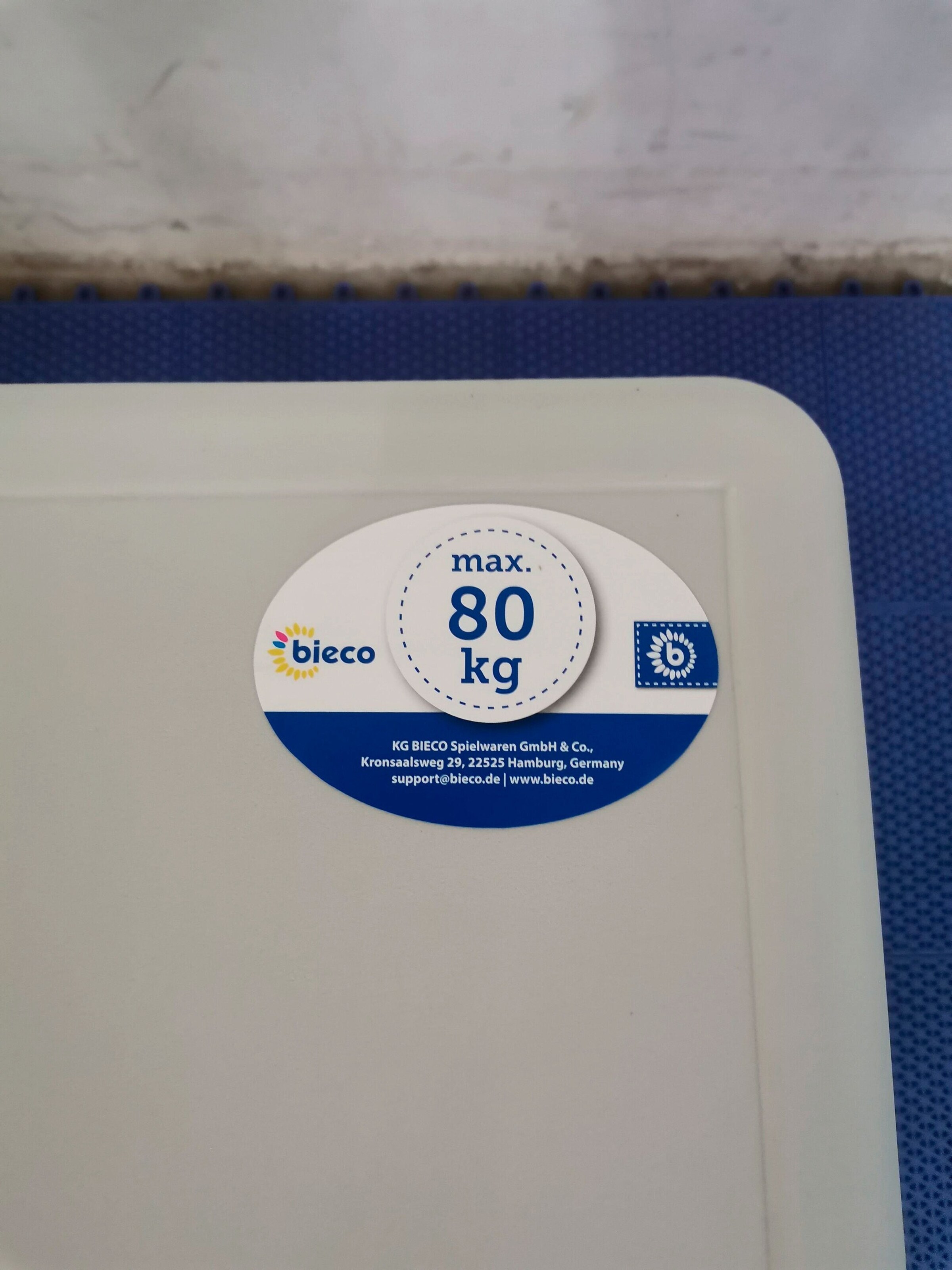 Bieco Kindertisch, Design: Eisgrau Grau