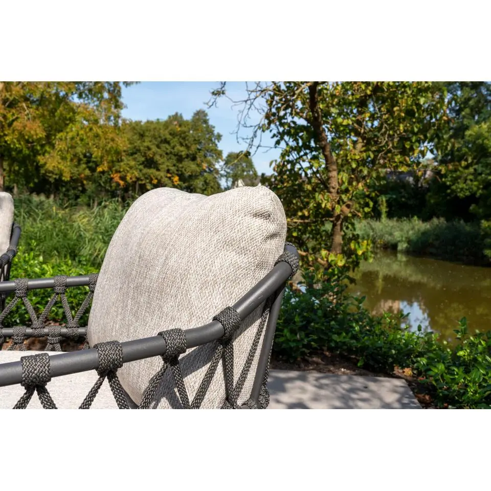 4 Seasons Calpi low dining stoel - antraciet (1 stuk)