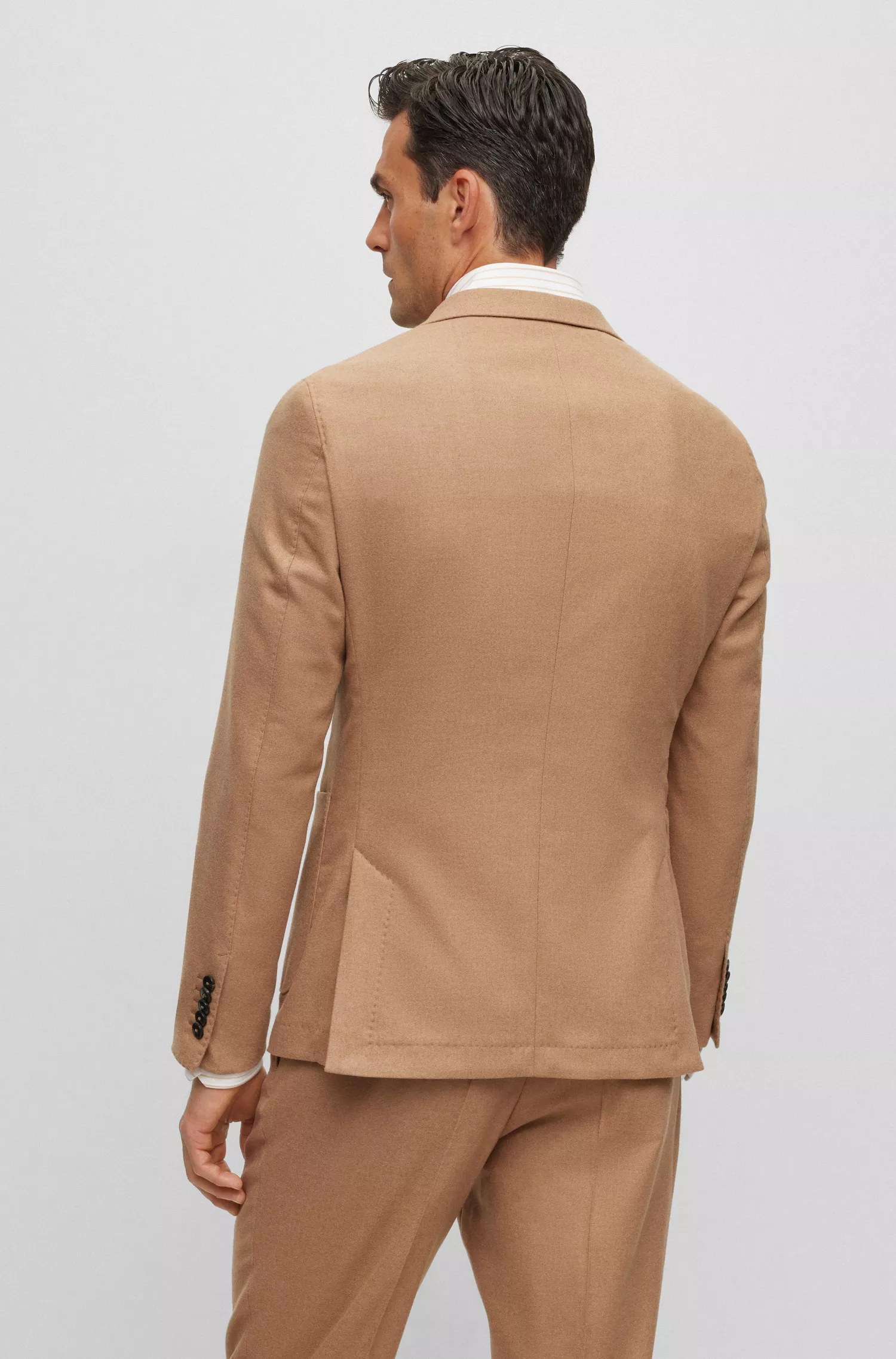 Terno BOSS Camel Slim-fit em lã cor de camelo com elastano