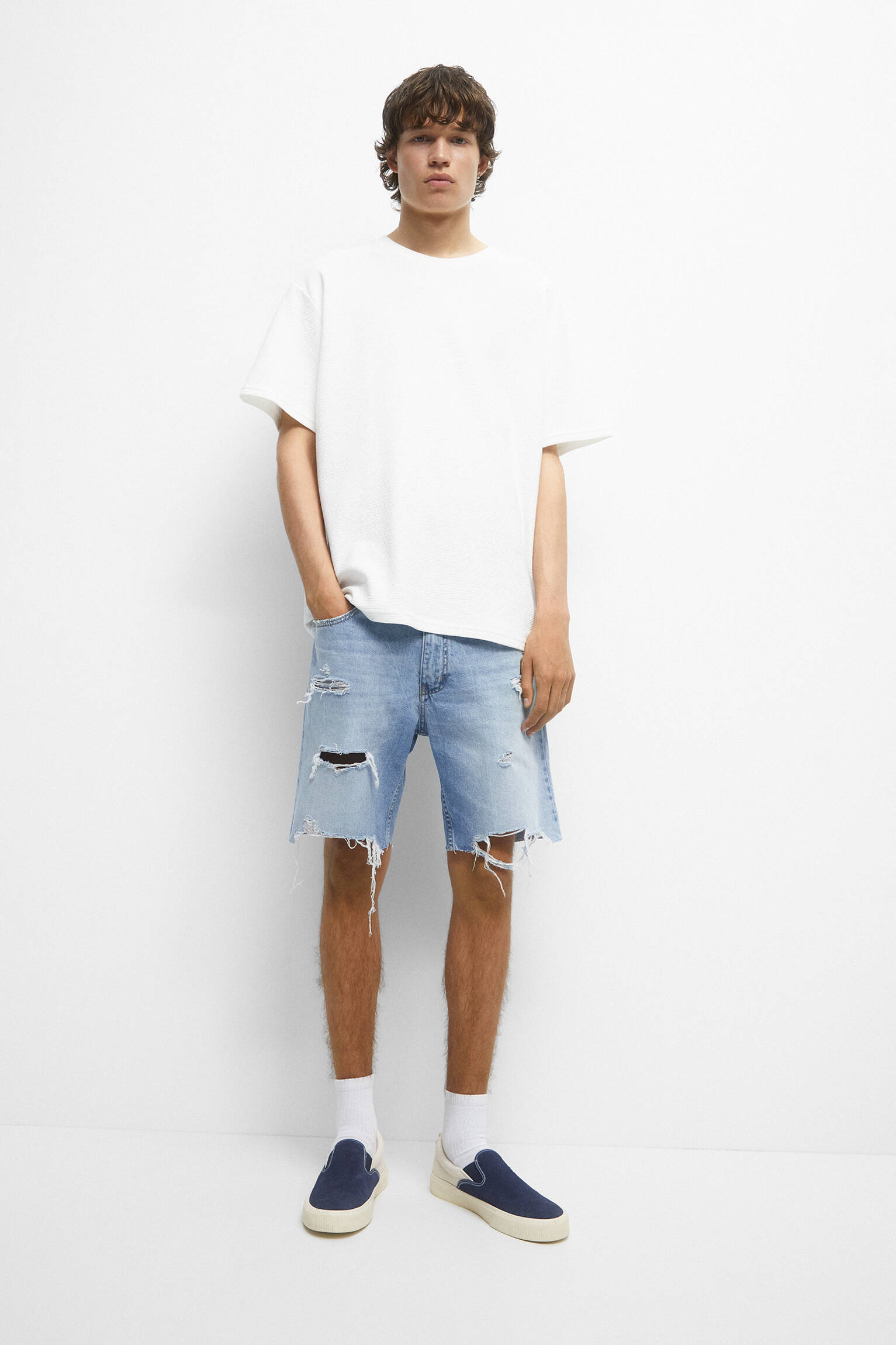 Bermuda jeans rasgada - Azul