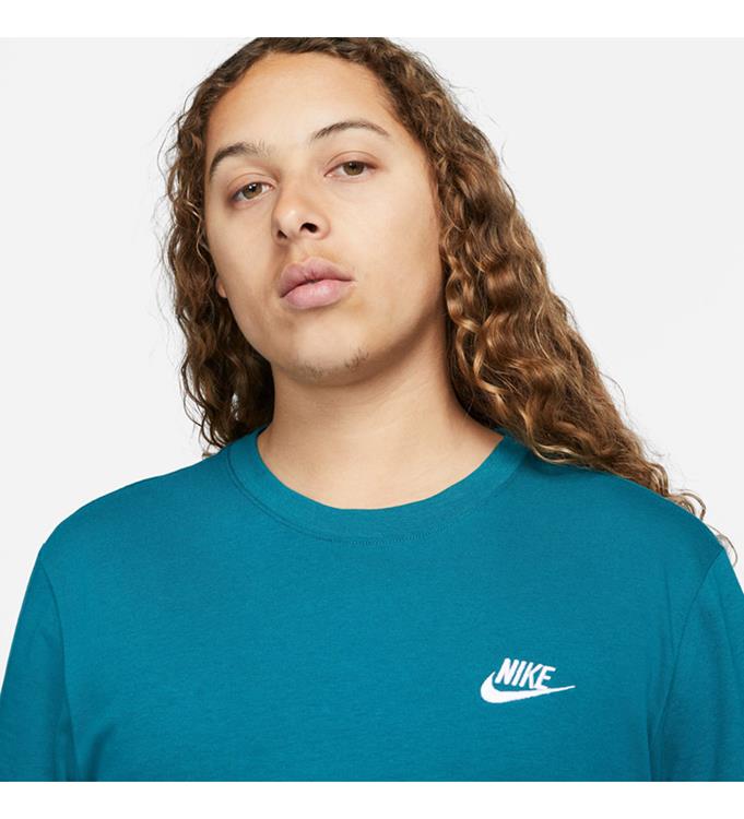 Nike Men Sportswear Club T-Shirt
