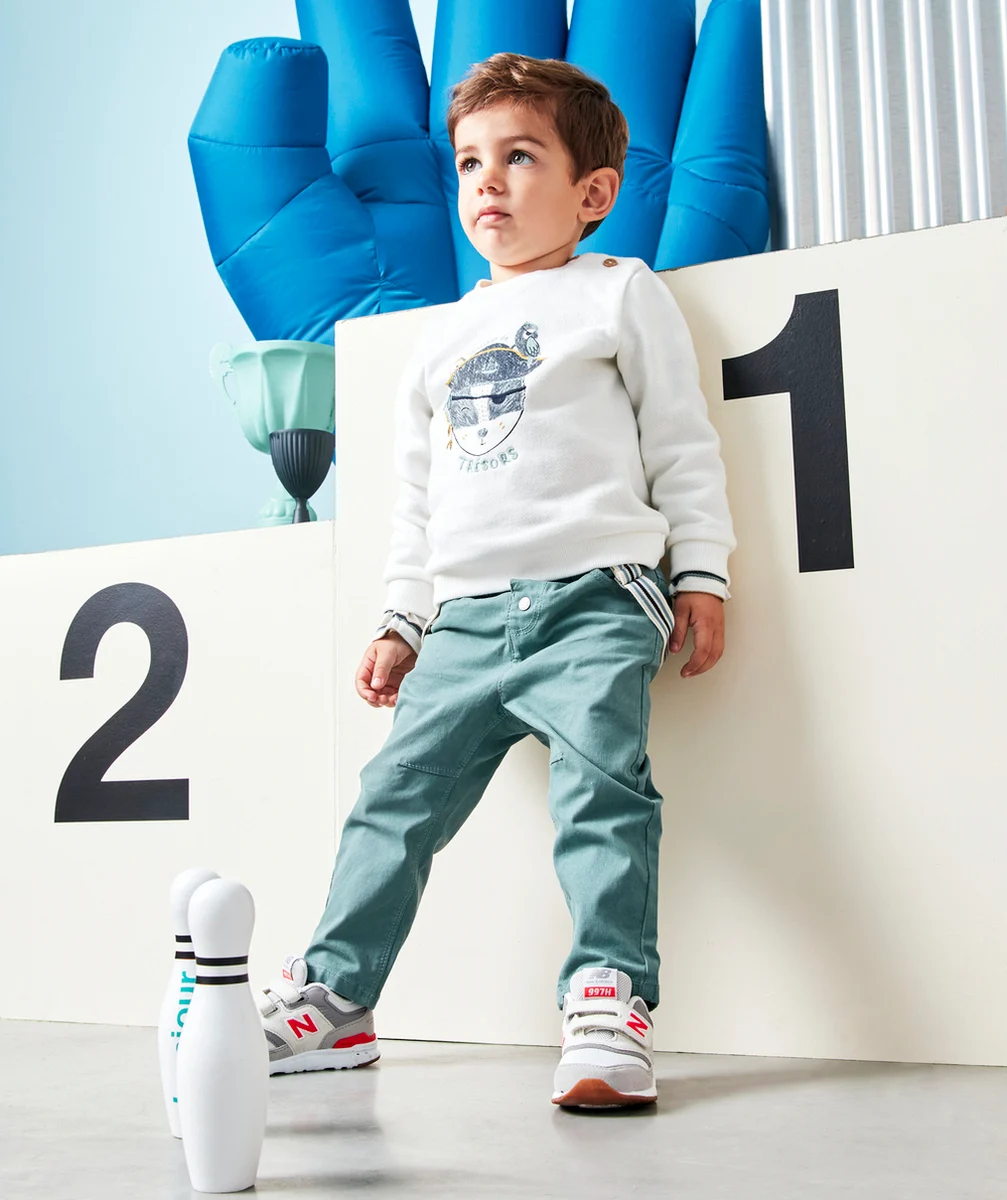 PANTALON VERT AVEC BRETELLES BÉBÉ GARÇON