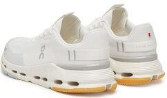On - Cloudnova Form 2 - Sneakers - Lichtgrijs / Wit
