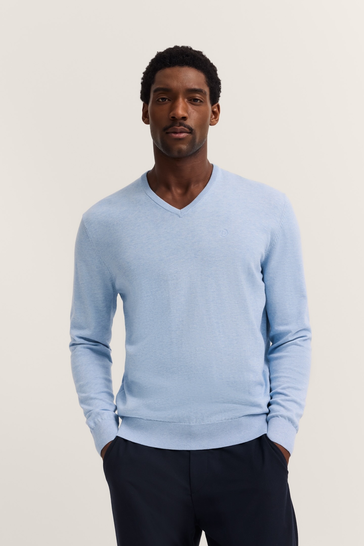 bugatti V-Ausschnitt-Pullover »Basic Essential«, aus reine Baumwolle