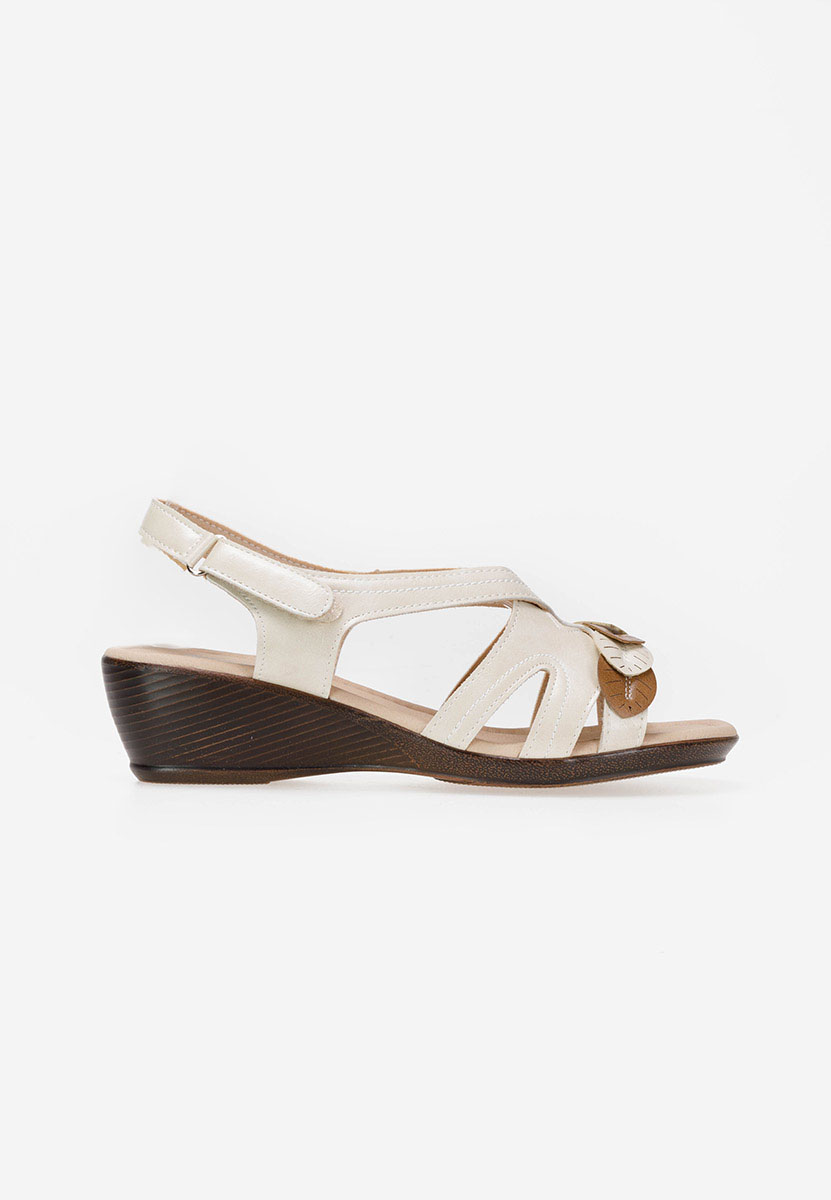 Sandales à petit talon beige Meliana