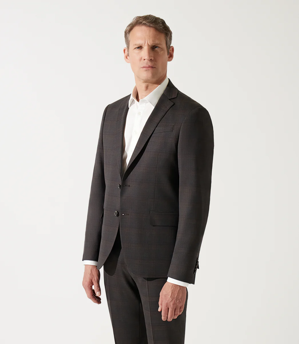 Costume col châle à carreaux marron