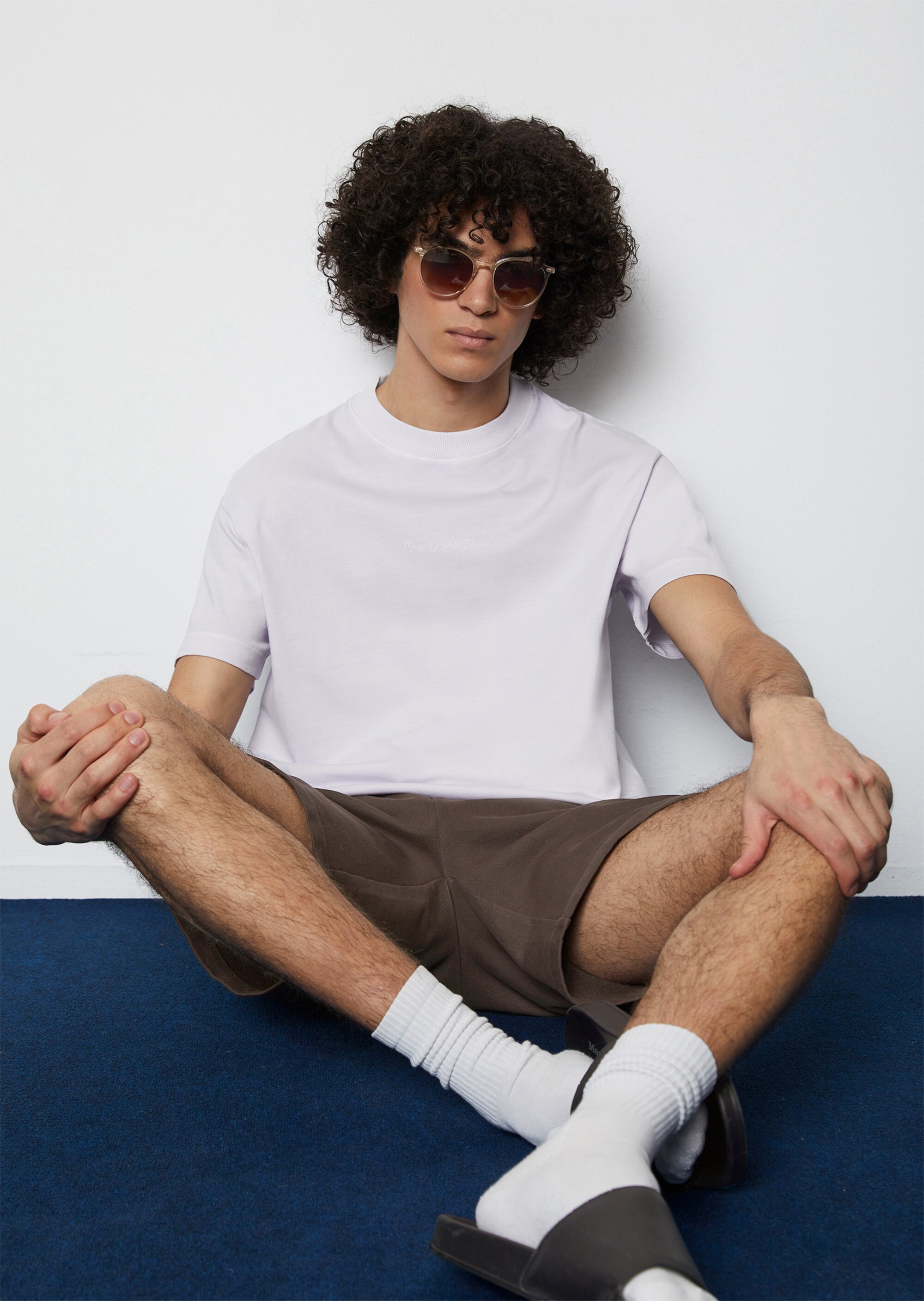 T-Shirt relaxed mit Rückenprint