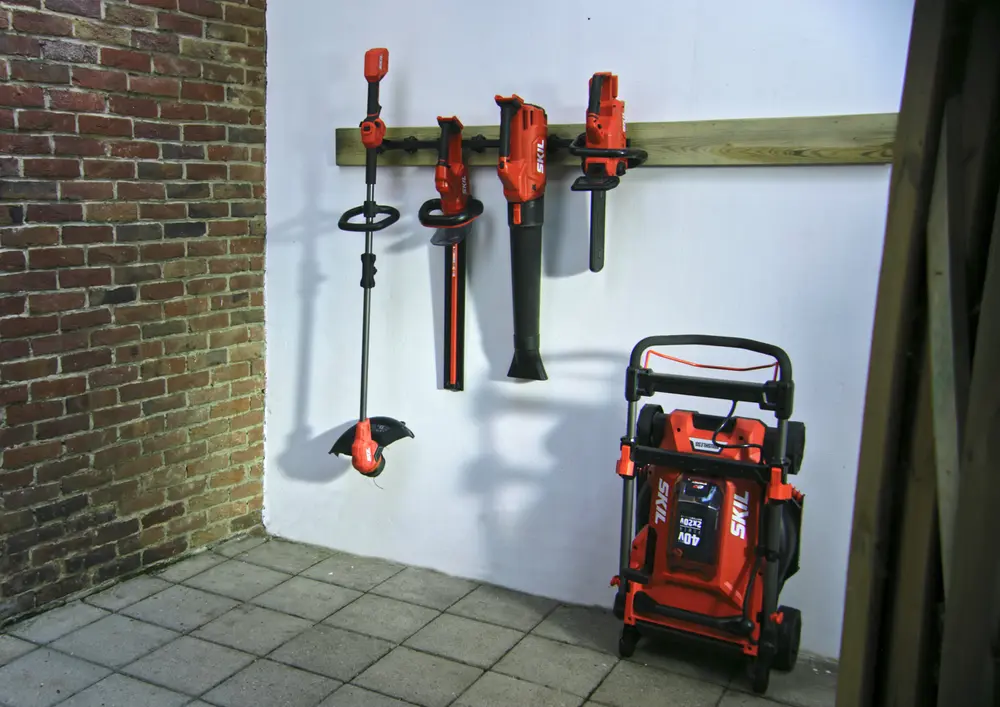 SKIL Kædesav 20V 0534CA