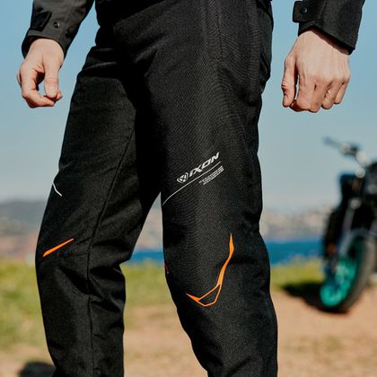 Surpantalon Ixon LEO - Noir / Blanc