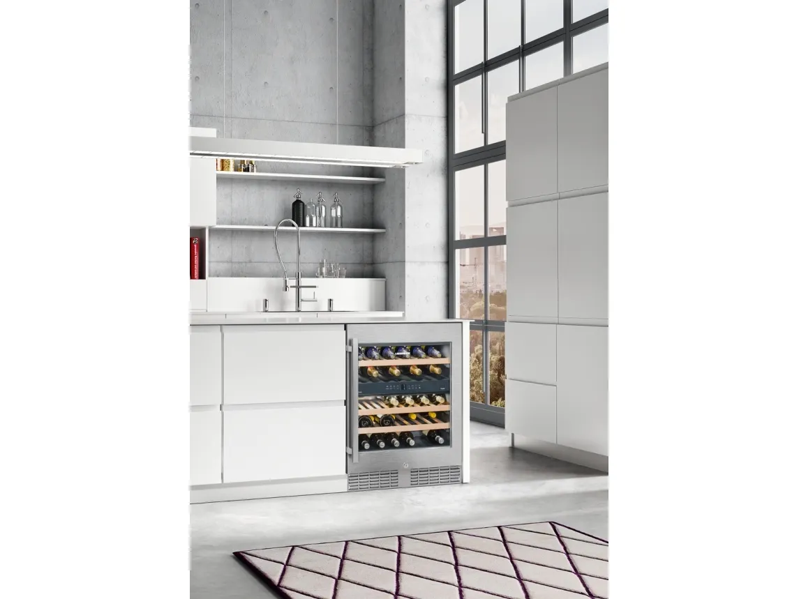 Liebherr UWTes 1672-22 001 Vinskab - Stål/Glas, Underbyg, Vinidor, B