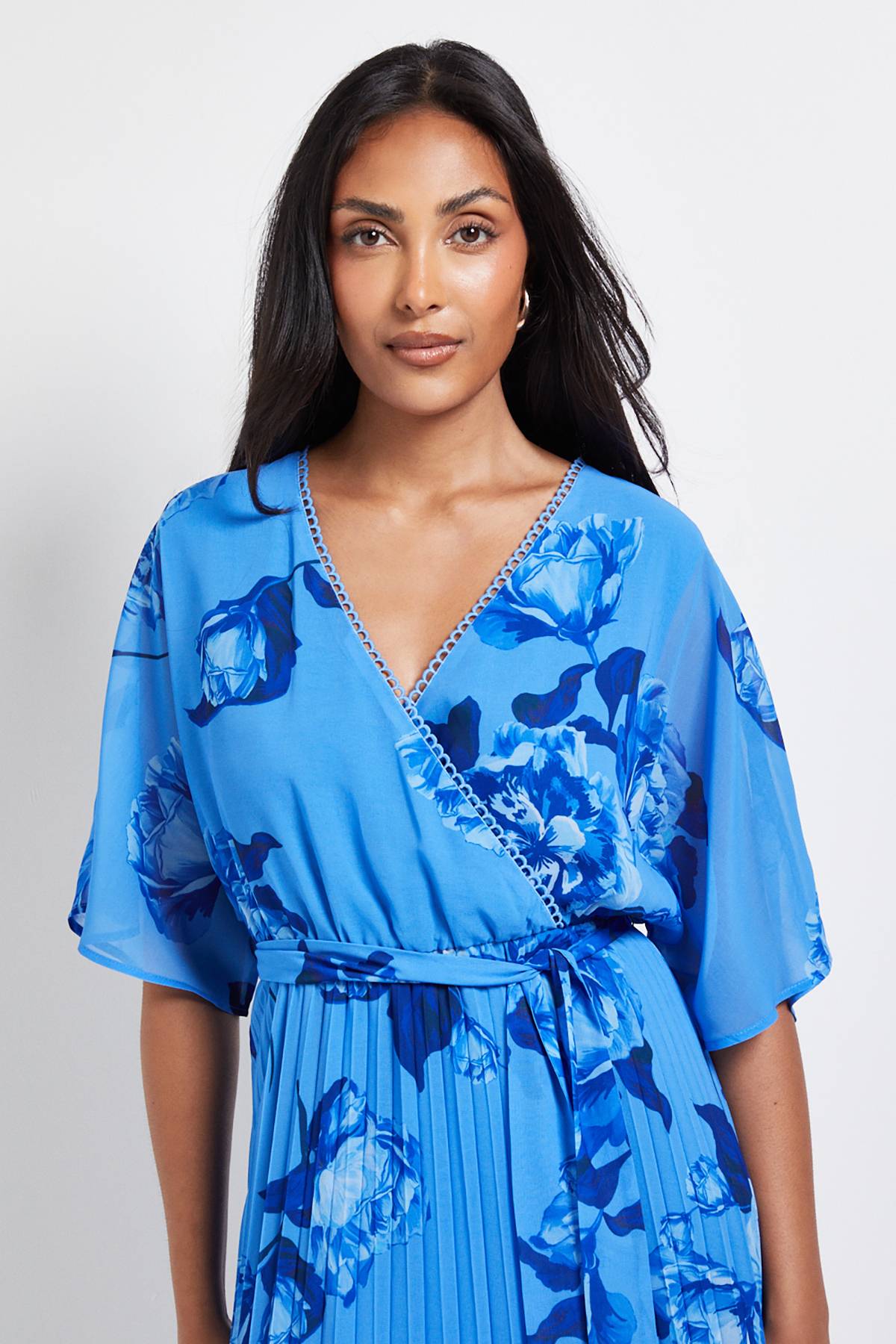 Wallis Robe Midi Plissée à Motifs Floraux Petite Taille