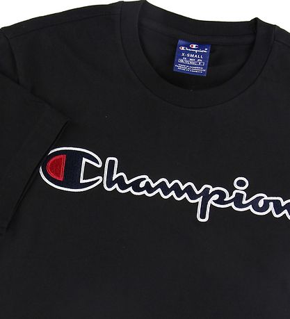 Champion Fashion T-Shirt - Schwarz m. Logo