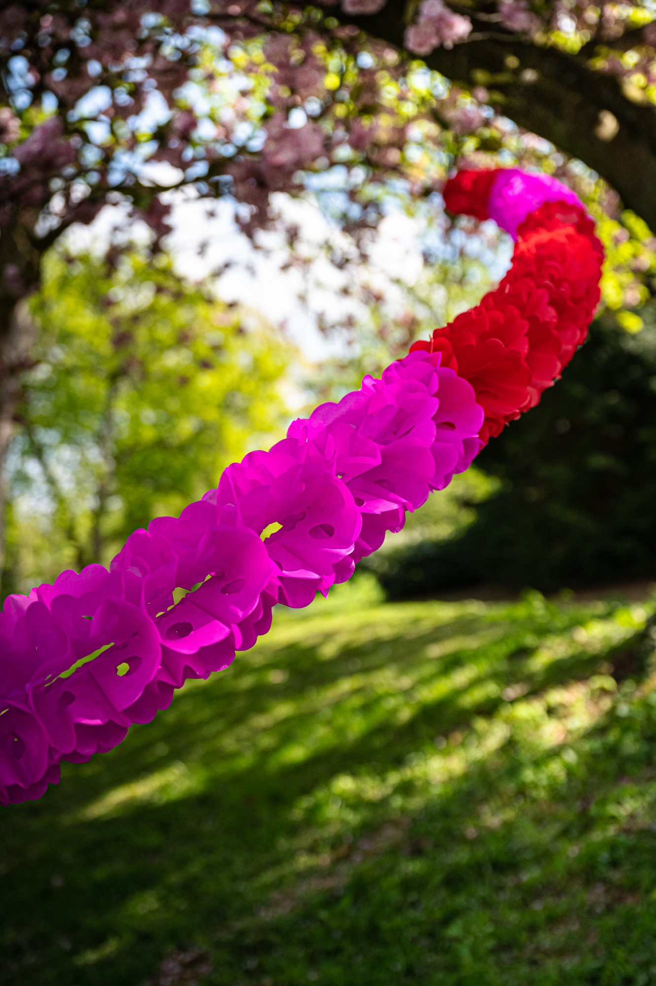 Papier-Girlande 'Schlange', pink, rot, Ø 23 cm, L 300 cm günstig bestellen