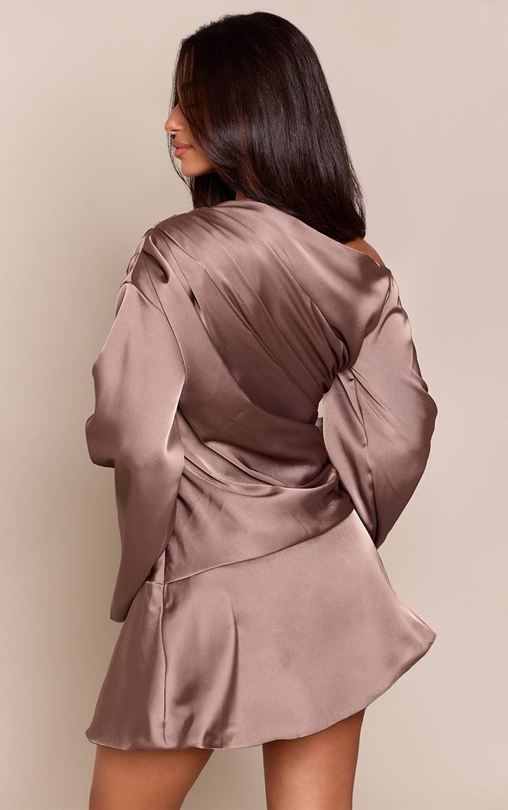 Taupe Robe Courte Ajustée Tissée À Épaules Dénudées Petite Taille