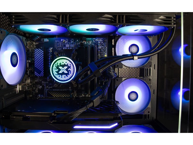 Captiva Gaming PC Highend Gaming R90-031 Gaming PC mit RTX 5070 Grafikkarte und AMD R7 Prozessor