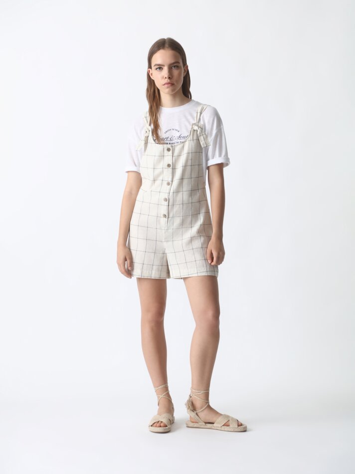 Jardineira jeans leve - Cru/azul