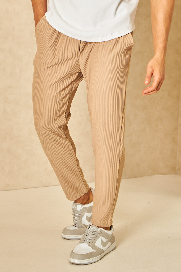 Pantalon de jogging fluide texturé à rayures beige