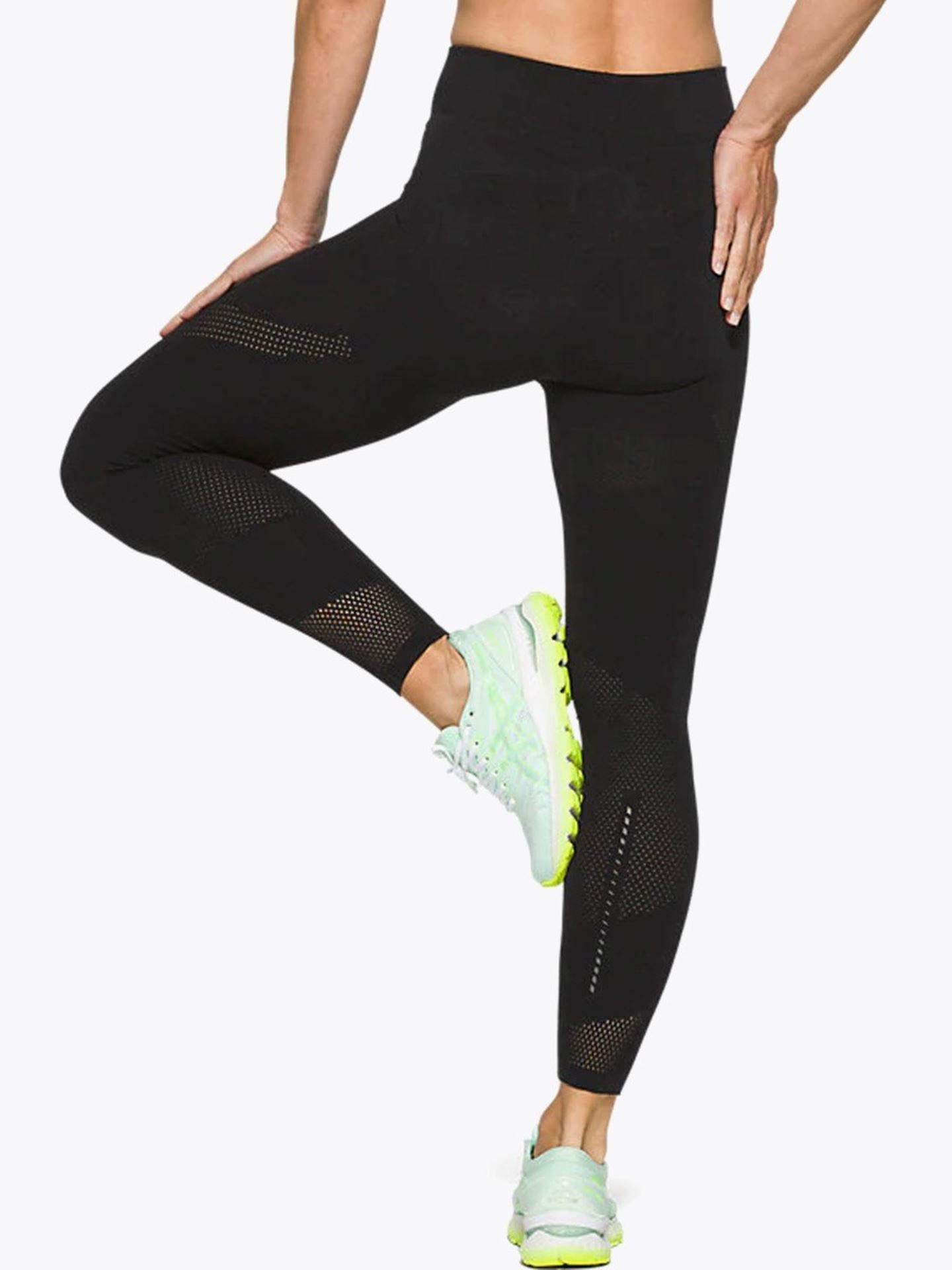 Ventilate Crop Tight