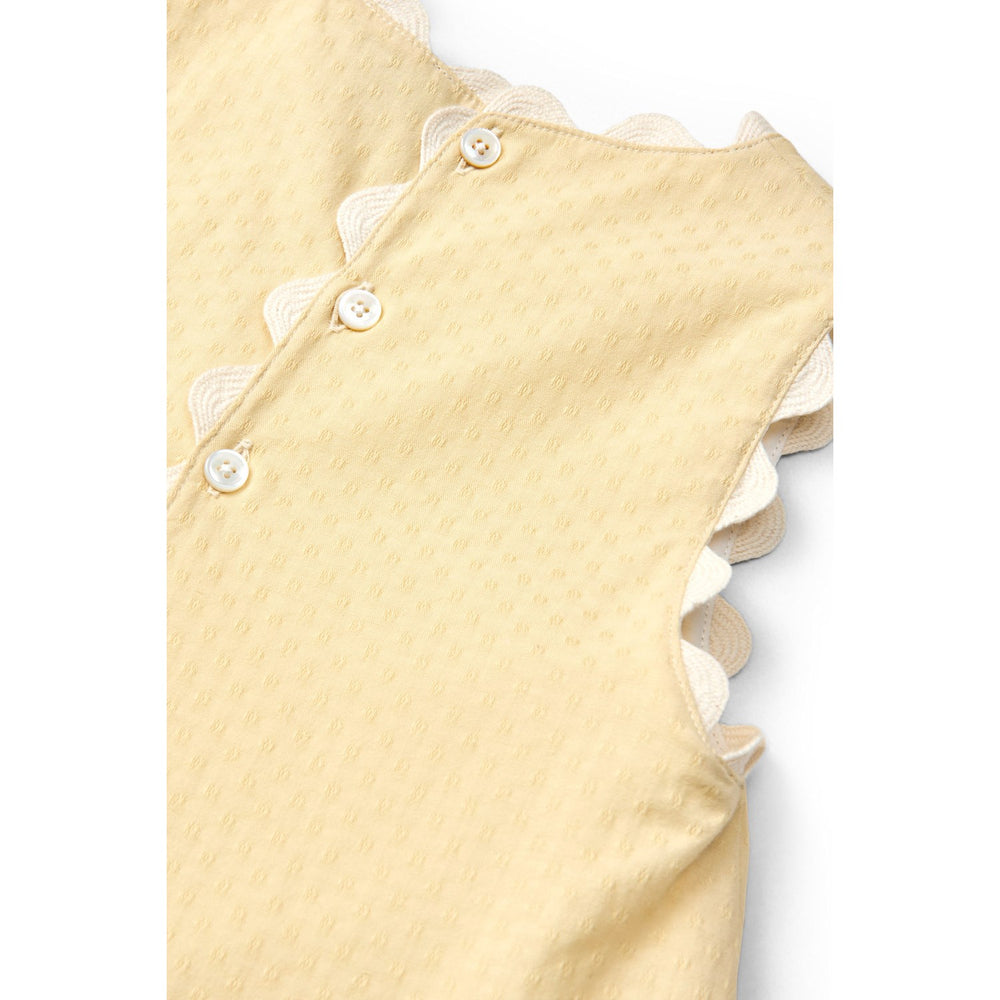 Køb COPENHAGEN COLORS Pale Yellow Comb. Deco Top & Shorts Sæt