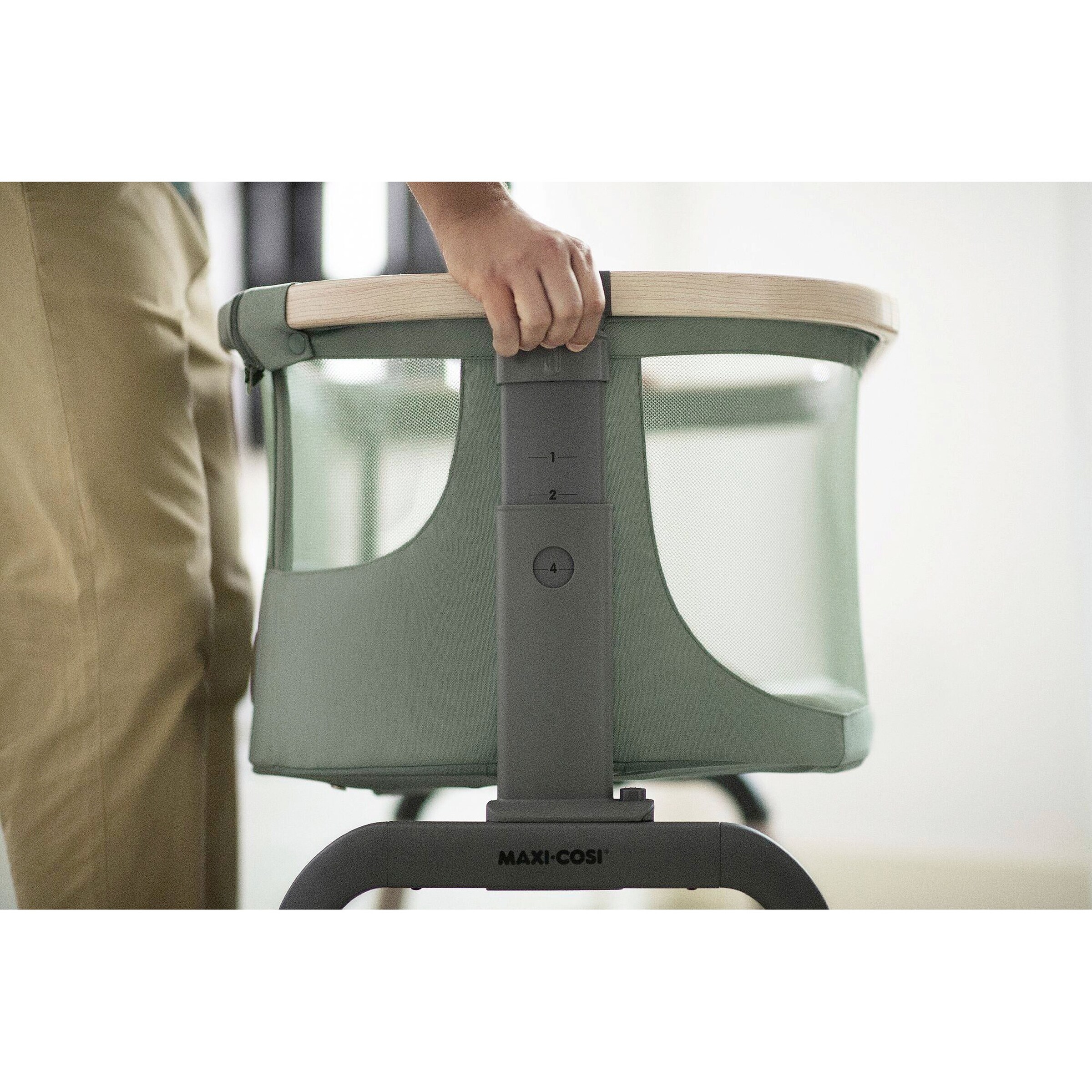 Maxi-Cosi Beistellbett Iora Air Beyond Green