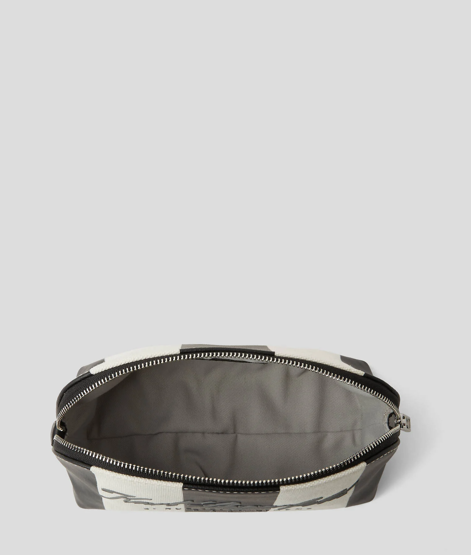 POCHETTE DE PLAGE RAYÉE HOTEL KARL