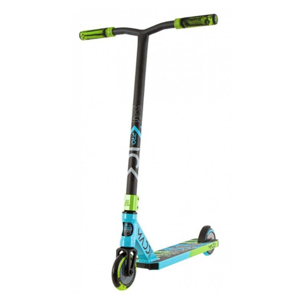 Trottinette madd kick pro bleu et vert