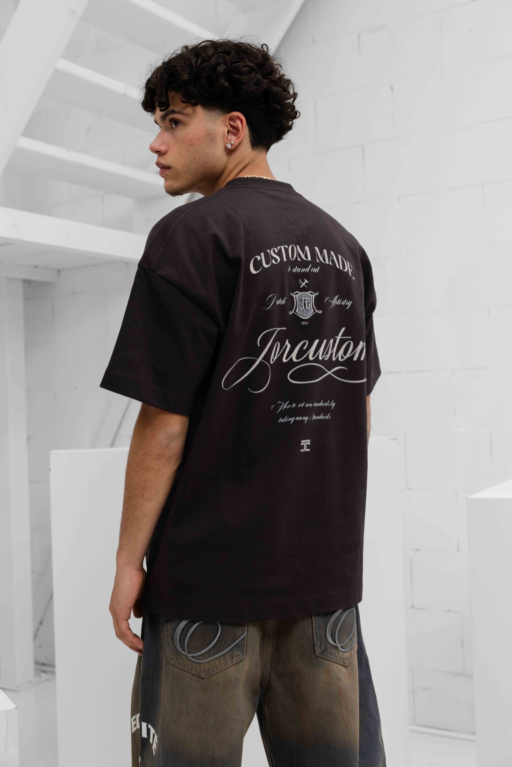 Jorcustom Handscript Loose Fit T-Shirt Heren Bruin