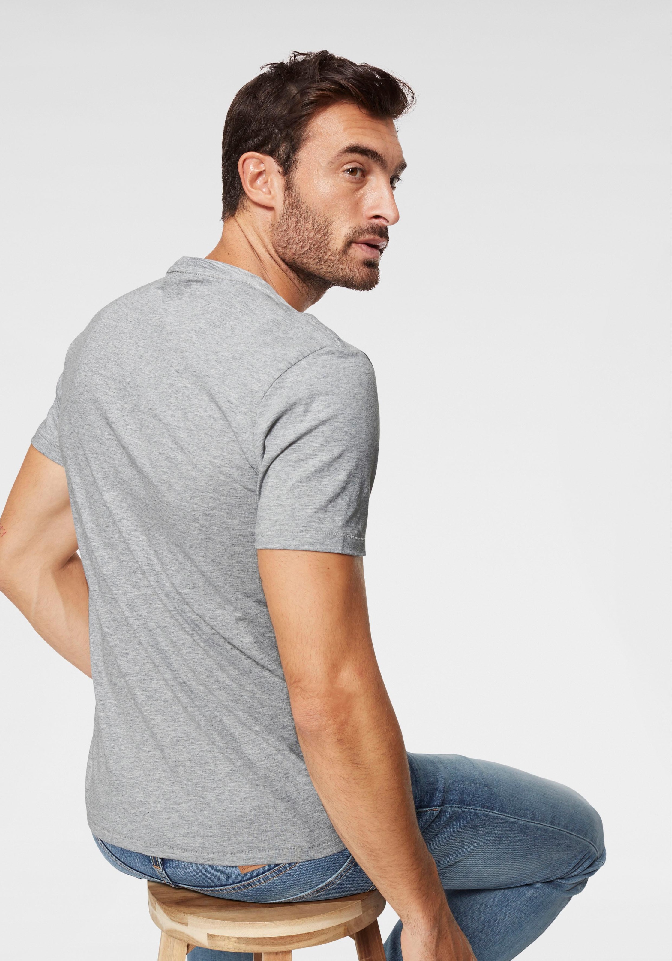 Levi's® T-Shirt mit grossem Logoprint