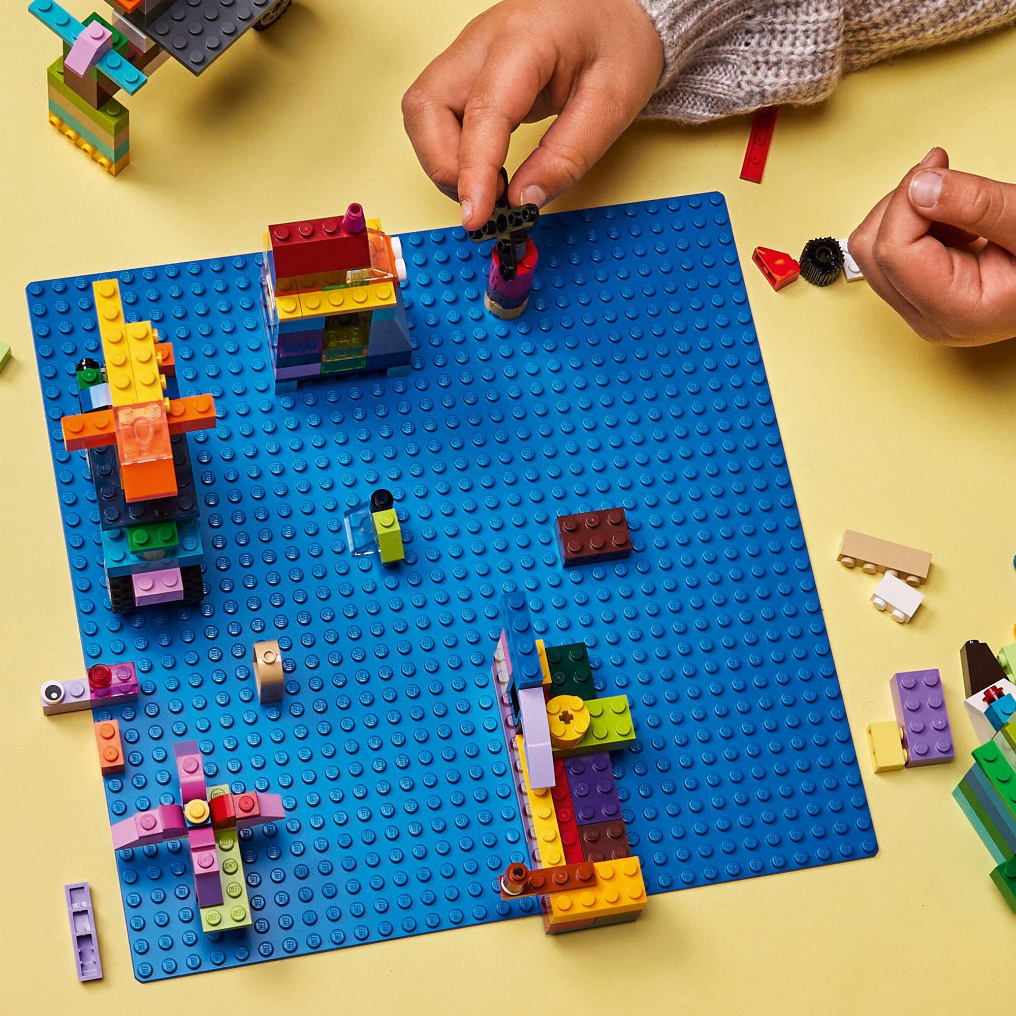 LEGO Konstruktionsspielzeug Classic Blaue Bauplatte