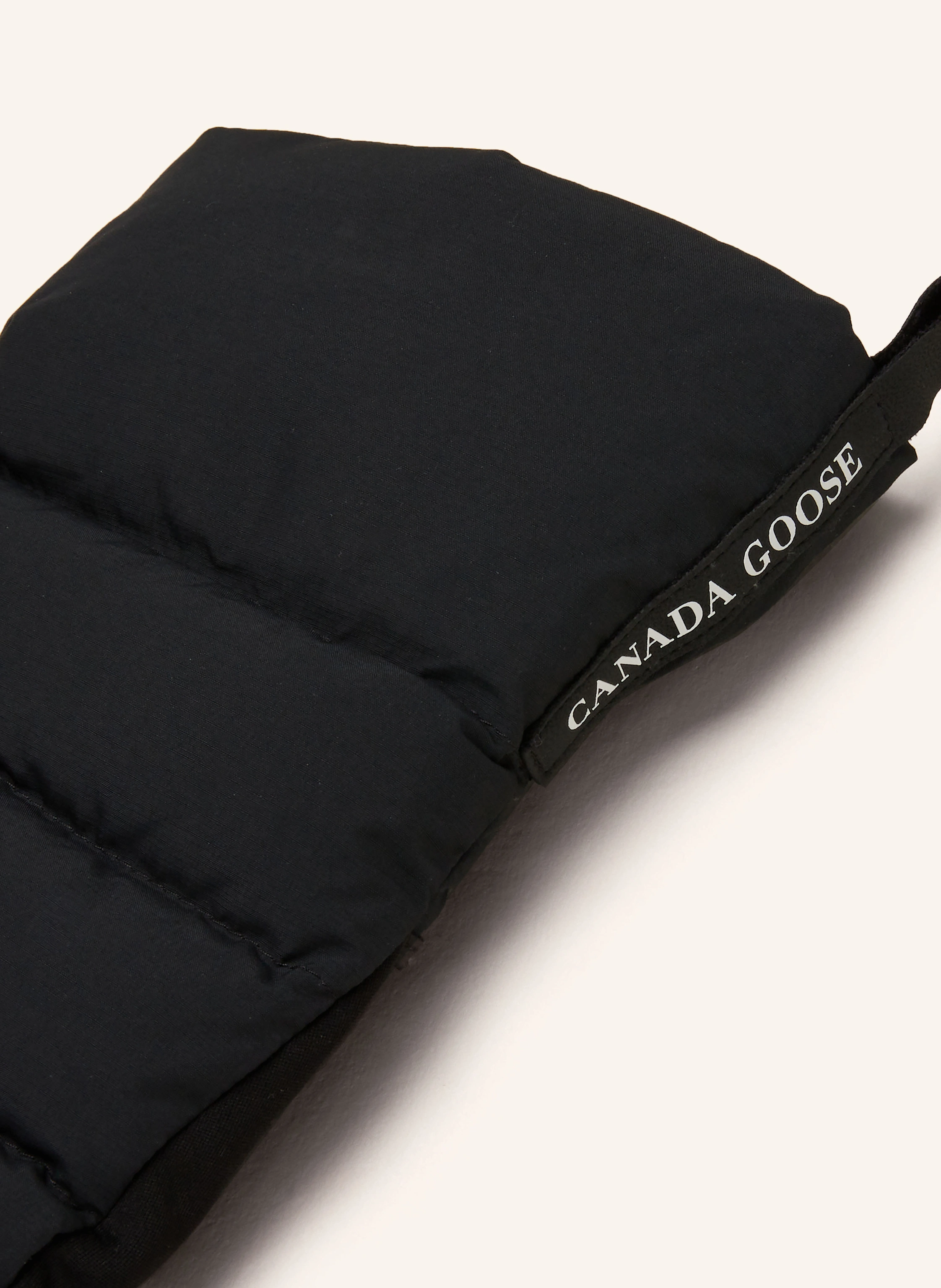 CANADA GOOSE Daunenfäustlinge