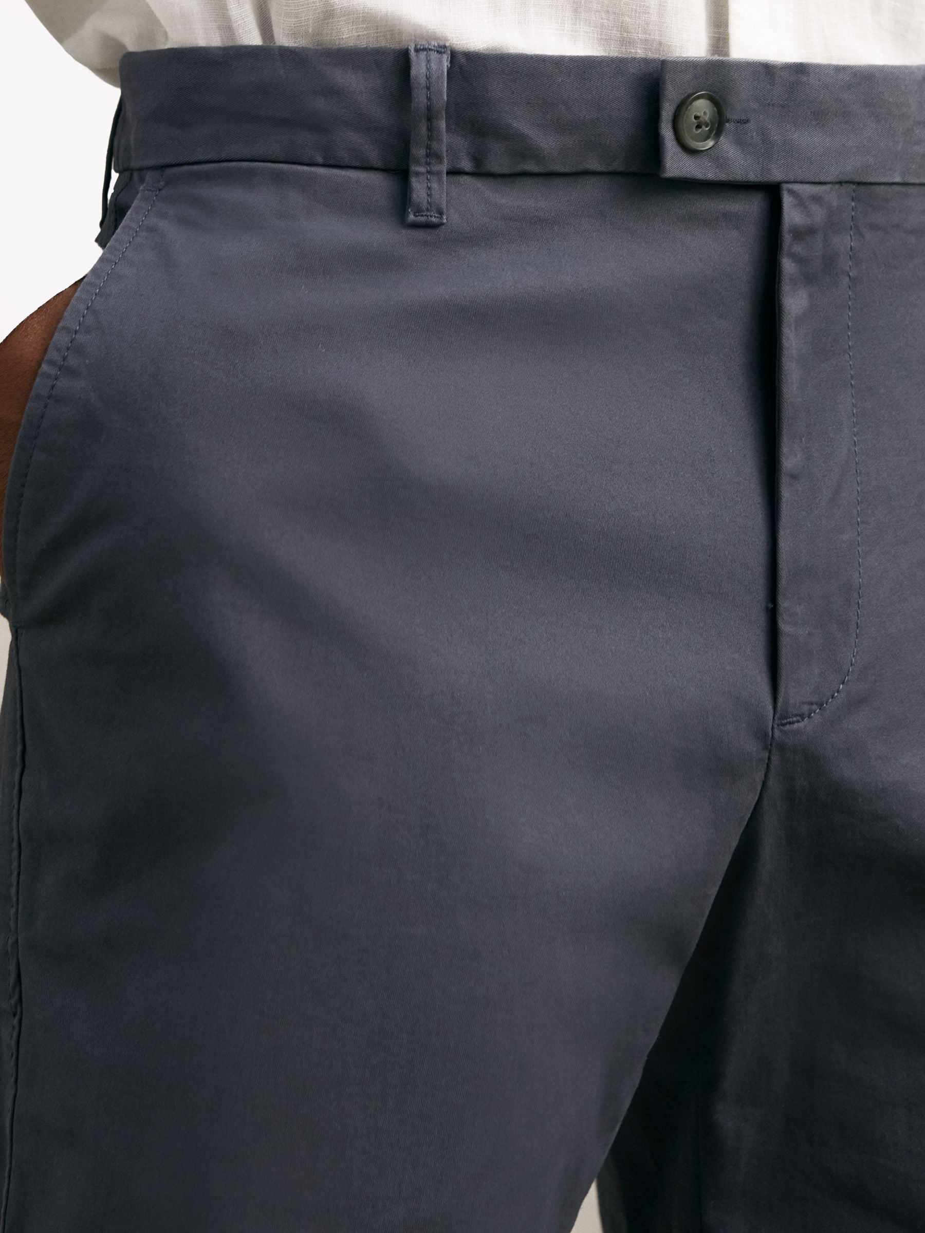 Airforce blauw - Reiss Wicket Korte chino met stretch