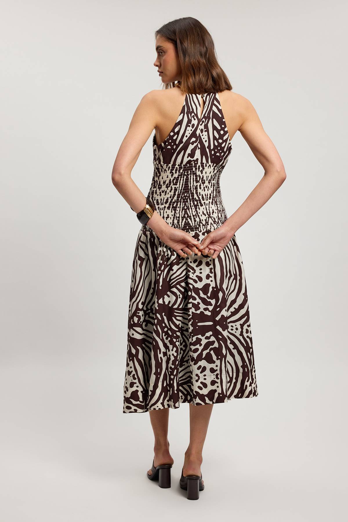 KarenMillen Robe Midi Tissée À Imprimé Animalier Froncée Avec Col En V Et Détail De Finition