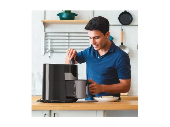 FRITEUSE MULTICUISEUR AIRFRYER 1800W 6,5L 6 PORTIONS PANNEAU DIGITAL 8P BLACK & DECKER - BXAF6500E