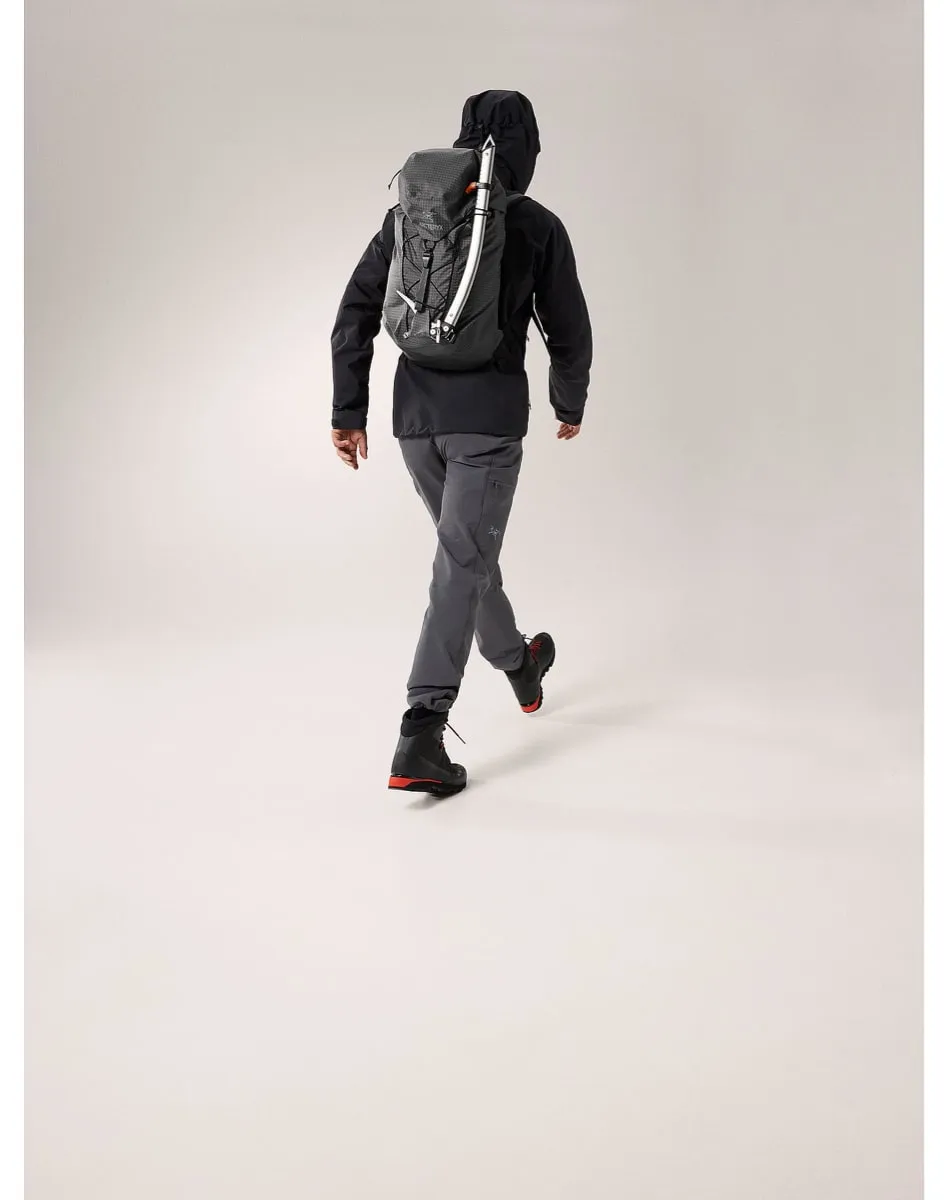 Arc'teryx Men's Alpha SV Jacket Black
