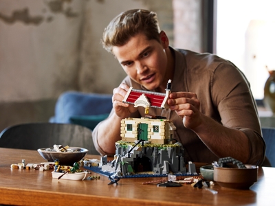 LEGO Gemotoriseerde vuurtoren (21335)