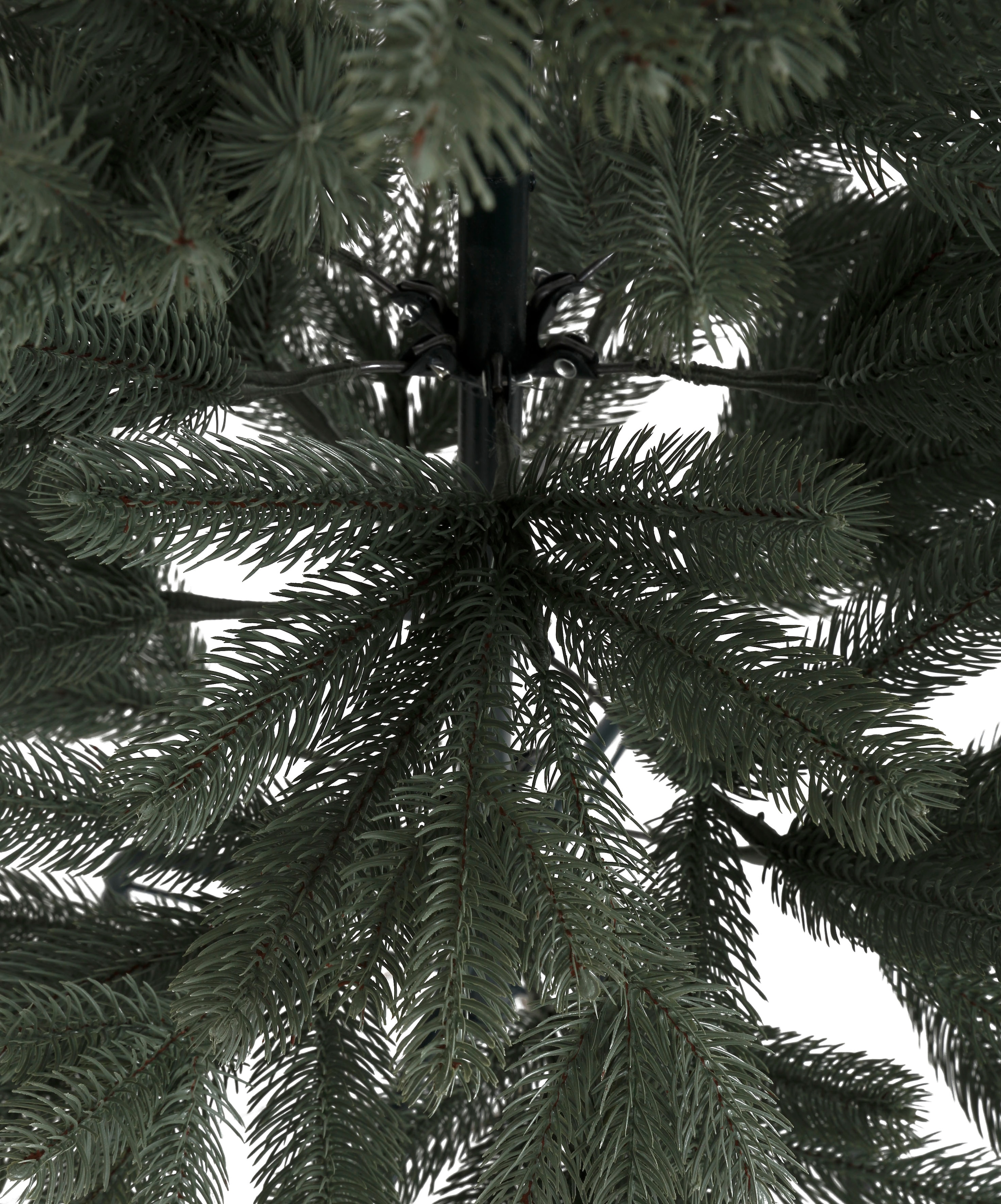 Myflair Möbel & Accessoires Künstlicher Weihnachtsbaum »Weihnachtsdeko, Grey/Green, künstlicher Christbaum, Tannenbaum« mit Metallständer und biegsamen Zweigen